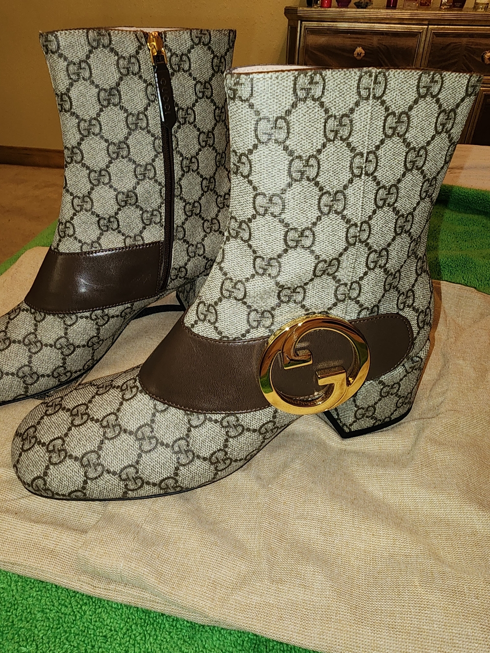 Gucci Beige Brown GG Canvas Mid Heel Ankle Boots with Gold Logo - Picture 10 of 13